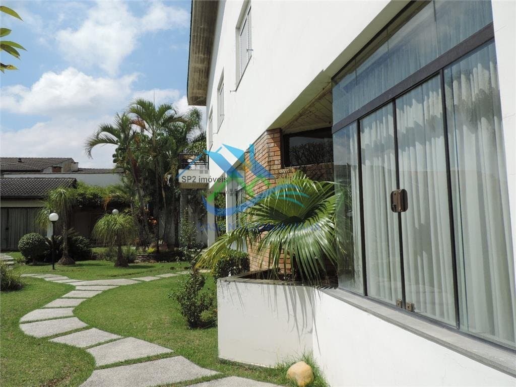 Casa em Condomínio para Venda e Aluguel em São Paulo II Cotia-SP