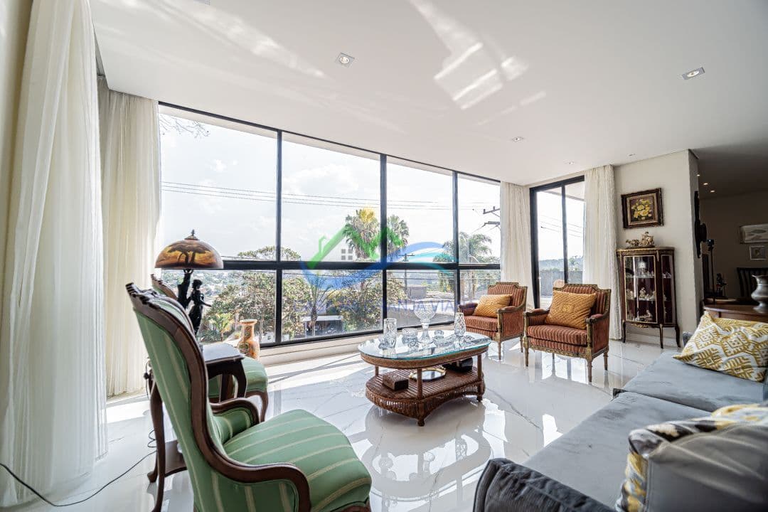 Casa em Condomínio em Golf Village, Carapicuíba/SP