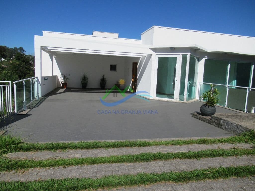 Casa de Condomínio em Carapicuíba - Golf Village