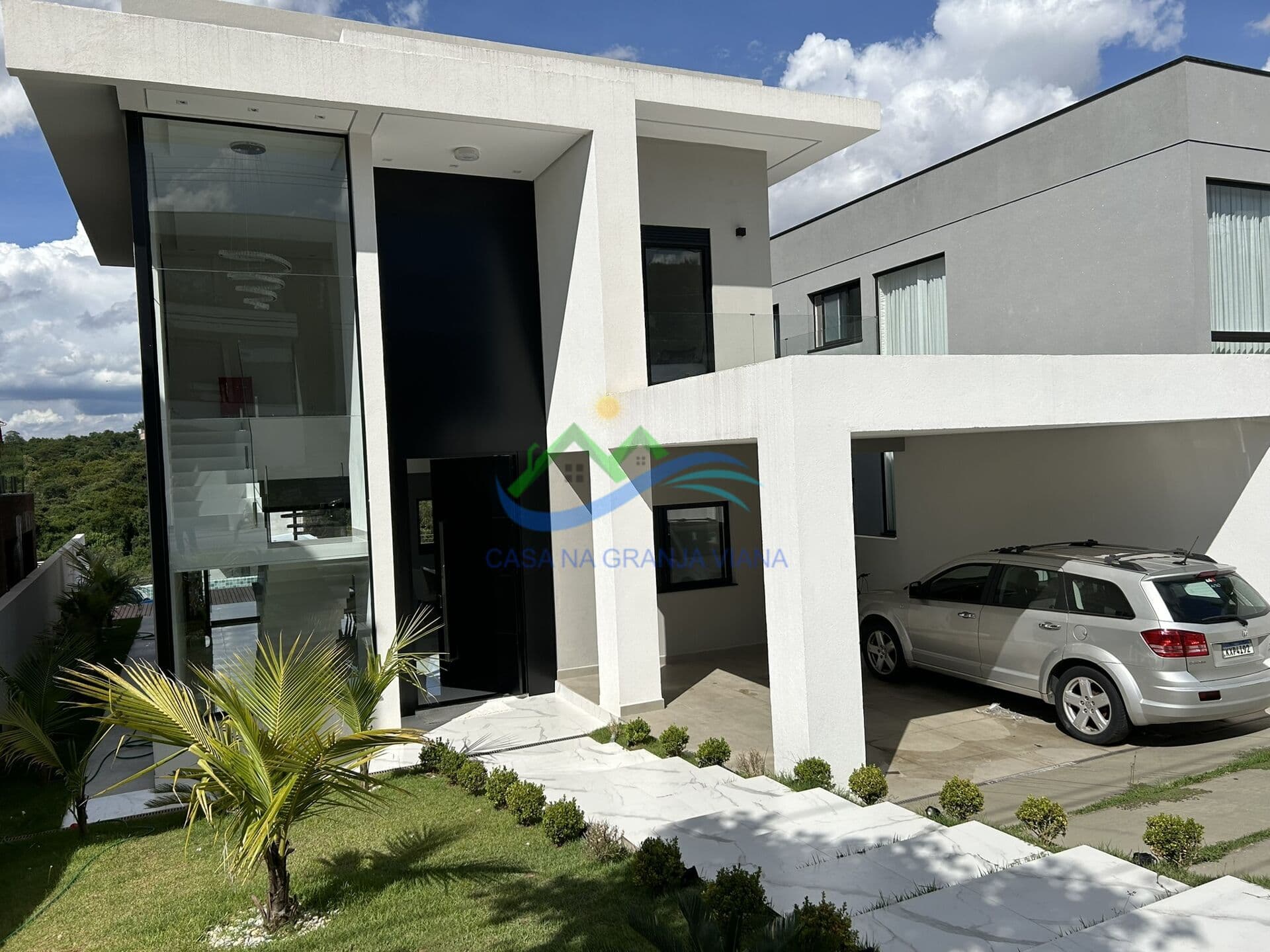 Casa de Condomínio em Cotia - São Paulo II