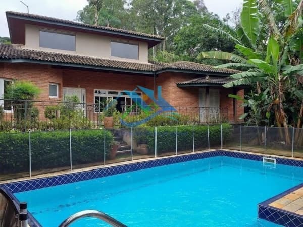 Casa Térrea para Venda e Aluguel em Granja Viana II Cotia-SP
