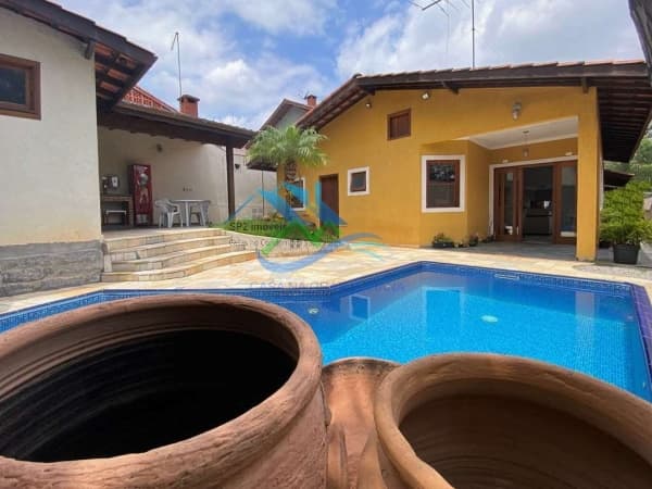 Casa em Condomínio para Venda em Granja Viana Cotia-SP