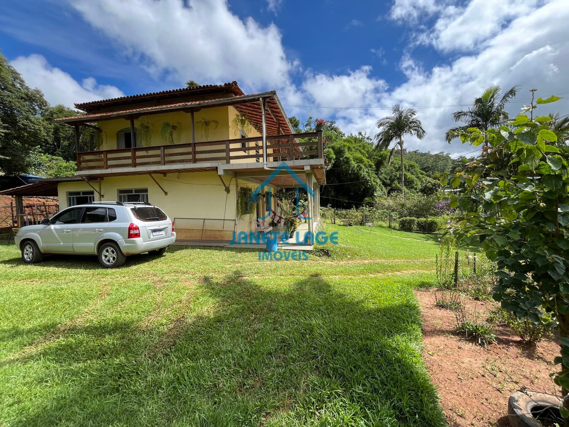 Vendo Linda Chácara na zona rural de Rio Piracicaba/MG.