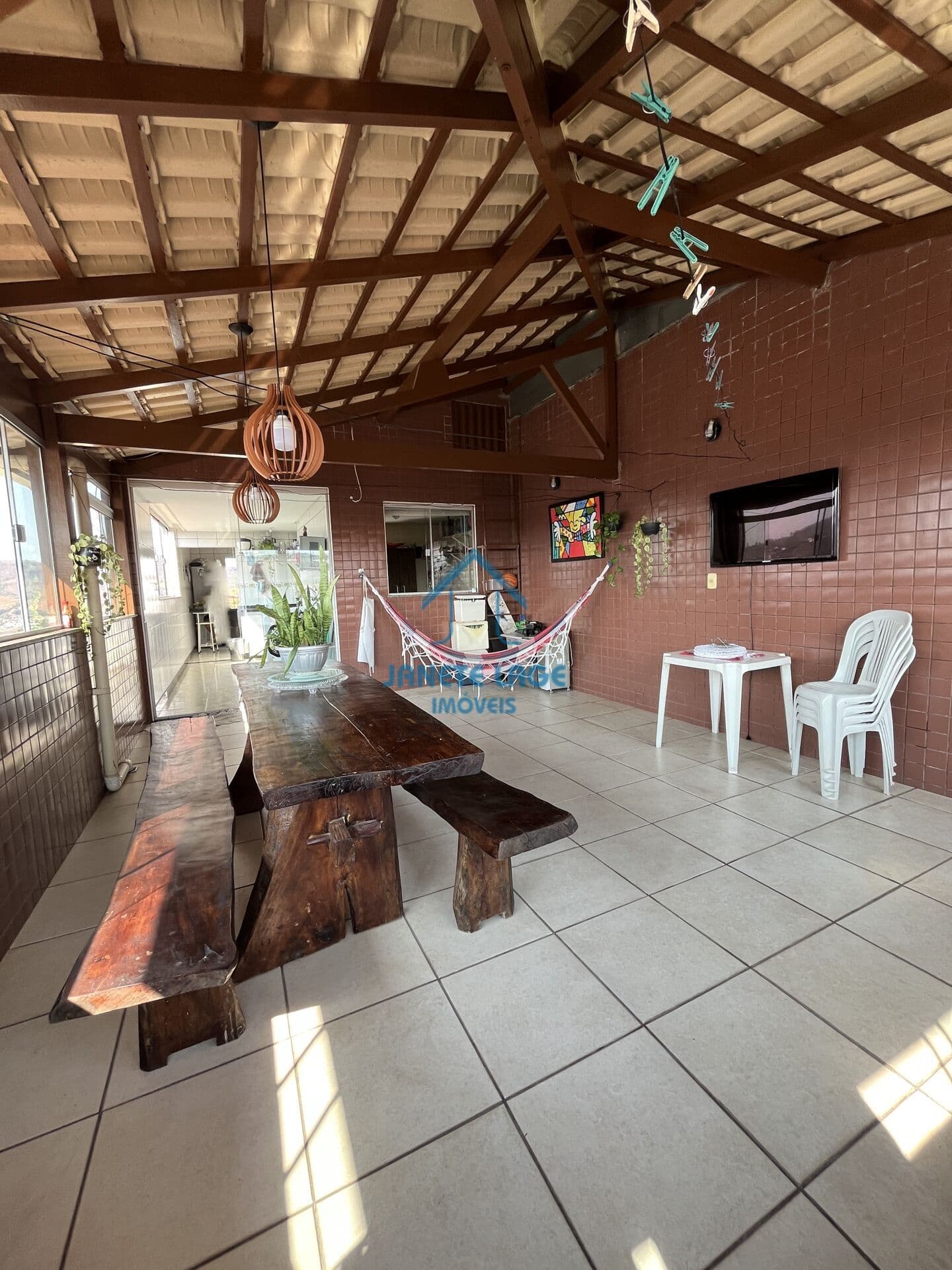 Vendo Cobertura Duplex no Lourde em Monlevade.