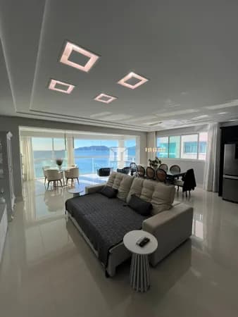 Apartamento Alto Padrão em Meia Praia, Itapema/SC