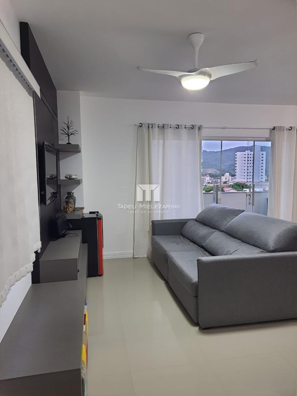 Apartamento em Bal. Perequê, Porto Belo/SC