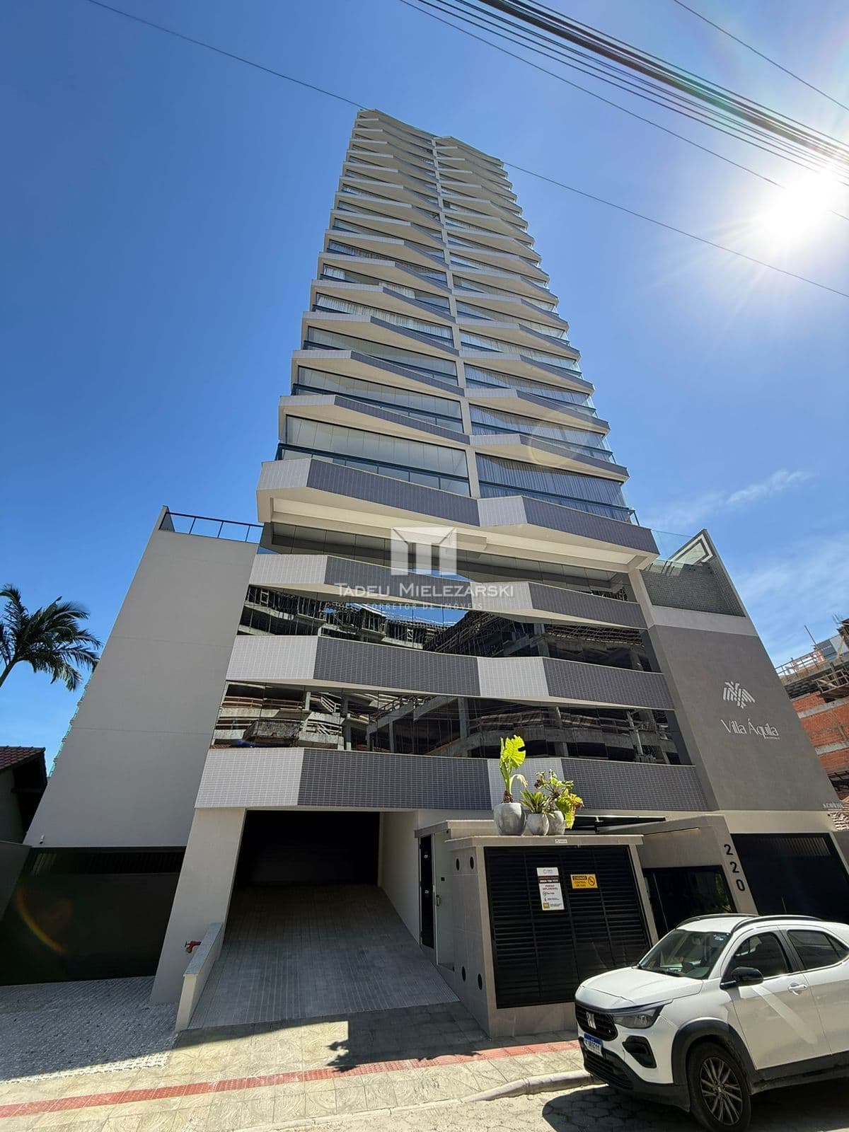 Apartamento em Bal. Perequê, Porto Belo/SC