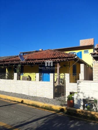 Casa no Alto Perequê