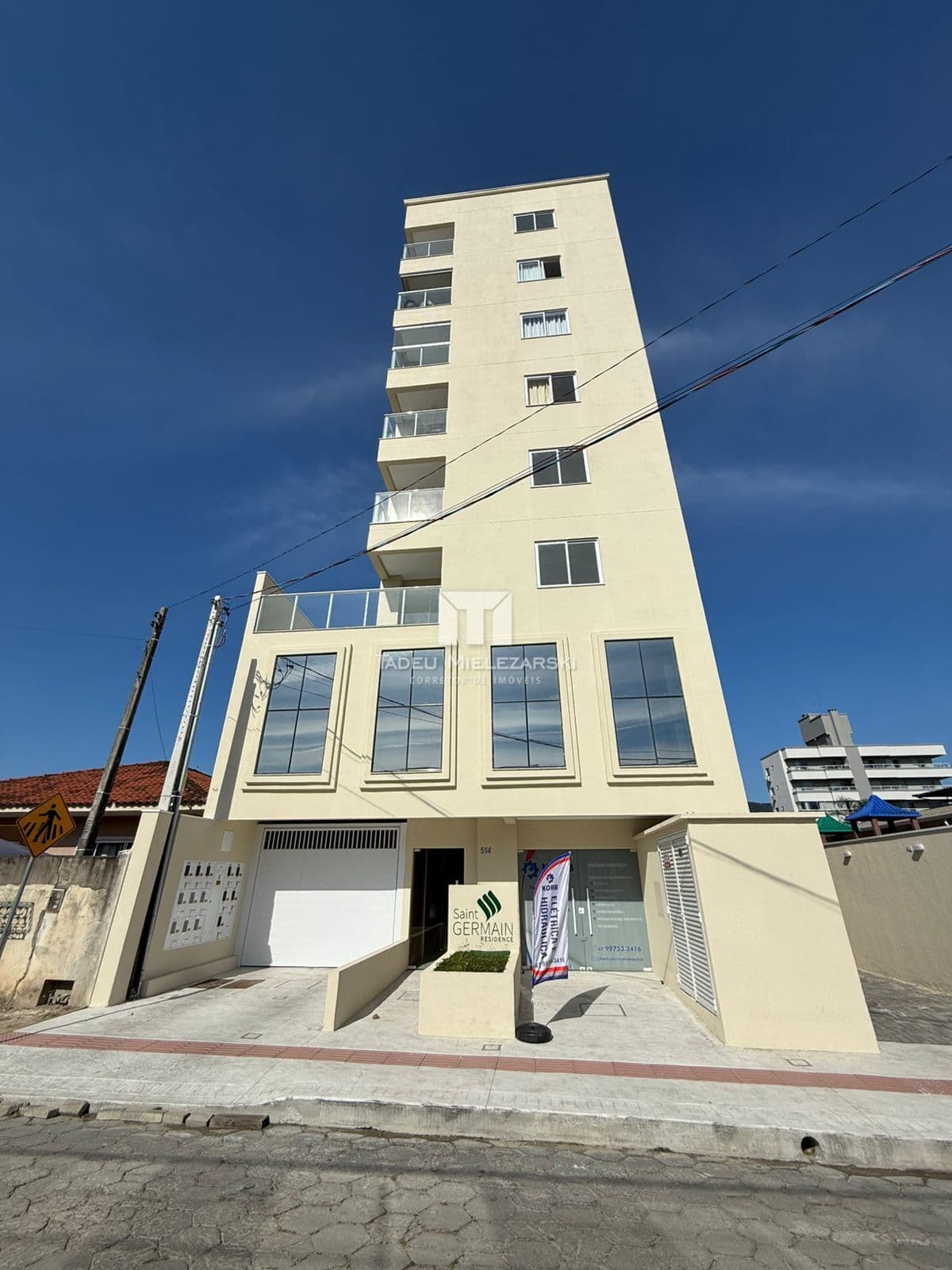 Apartamento em Perequê