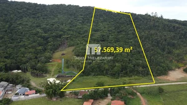 Área Residencial/Comercial em Santa Luzia, Porto Belo/SC