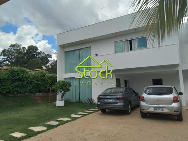 Casa Para Venda No Condomínio Vale Do Luar