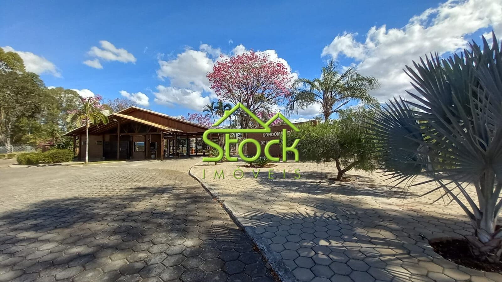 Lote em Condomínio próximo de Lagoa santa