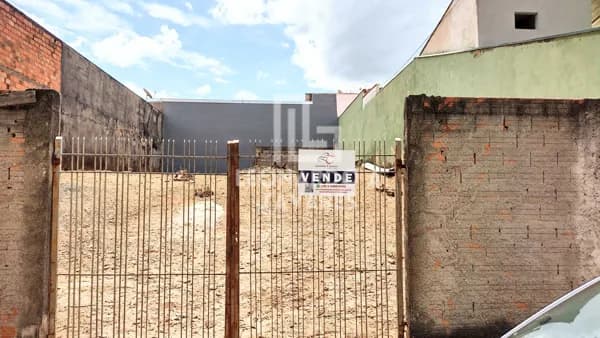 Terreno murado (318 m²) à venda — Parque Real, Mogi Mirim/SP