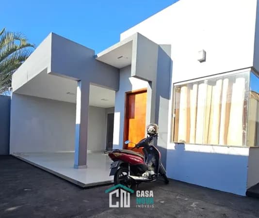 Casa em Enéas Ferreira de Aguiar, Patrocínio/MG