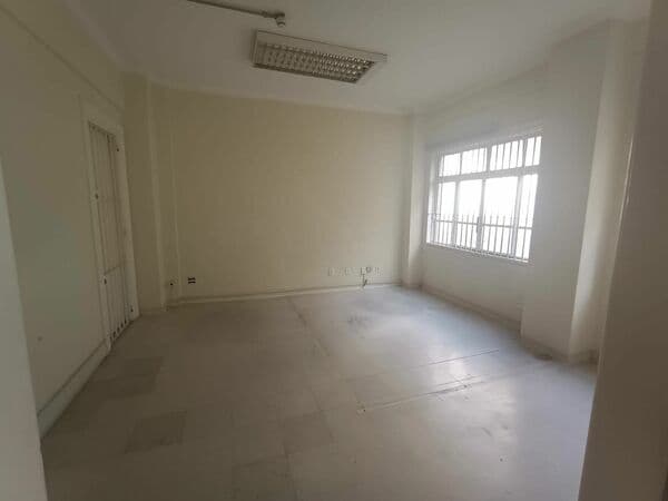 Sala Comercial no Centro