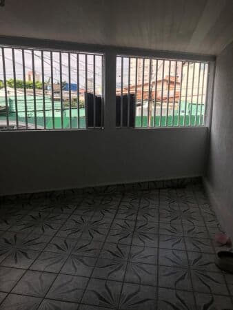 Sobrado 3 quartos, excelente localização