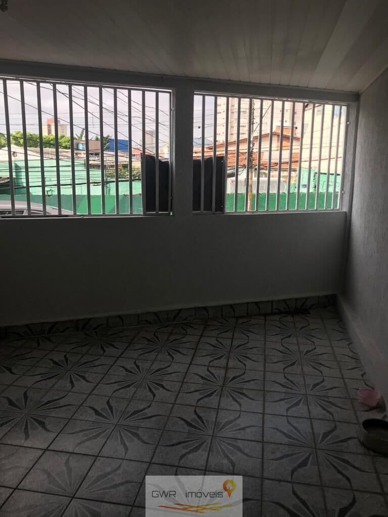 Sobrado 3 quartos, excelente localização