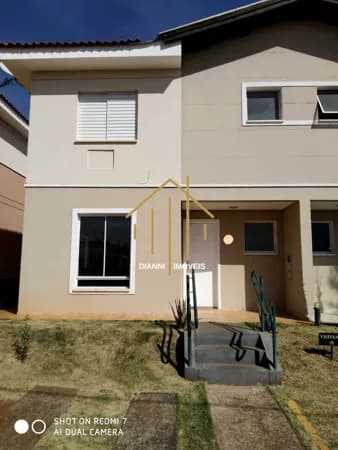 Casa em Condomínio Giardino II com 4 dorm (2 suítes)
