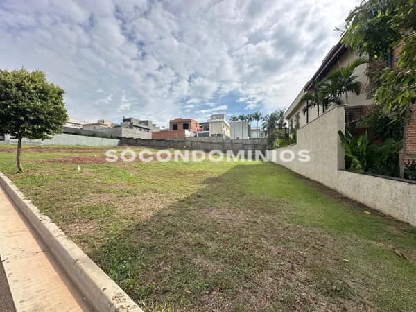 Terreno a venda em condomínio. Condomínio Damha 2 em Piracicaba/SP
