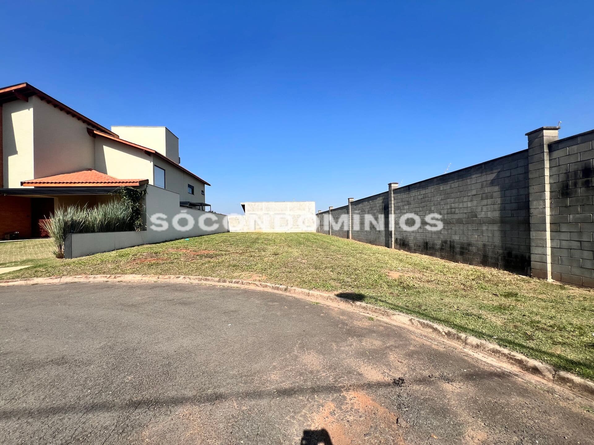 Terreno à venda no Terras de Ártemis - Condomínio Fechado em Piracicaba SP