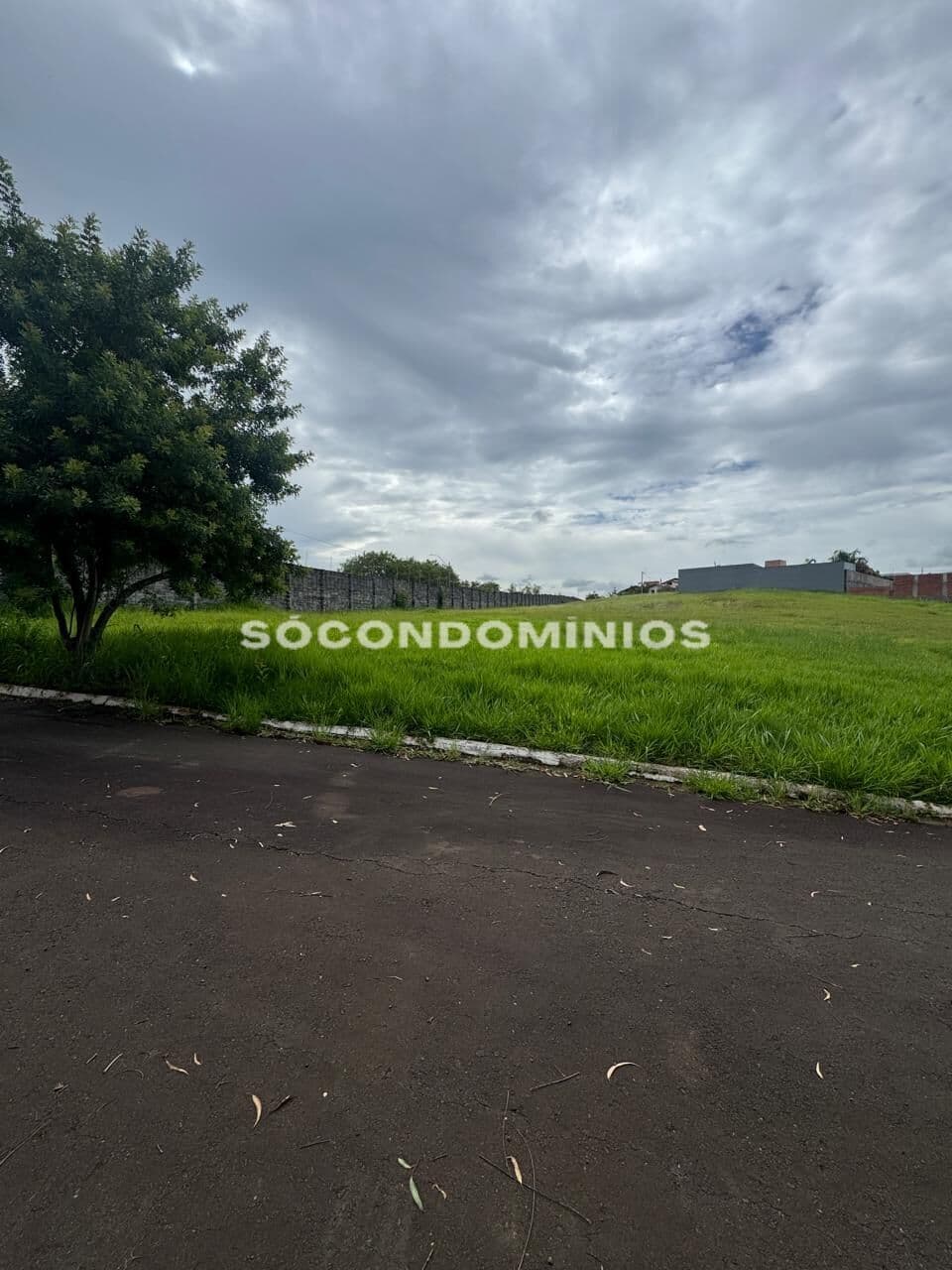 Terreno à venda no Park Campestre 2. Condomínio fechado em Piracicaba SP