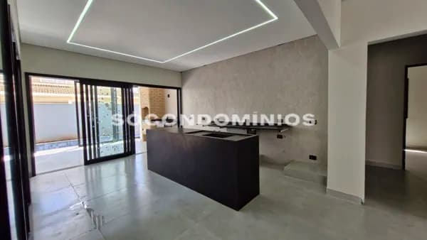 Casa em Condomínio térra com 03 suítes