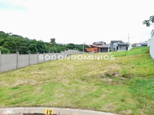 Terreno em condomínio à venda no Soleil. Condominio fechado em Piracicaba-SP.
