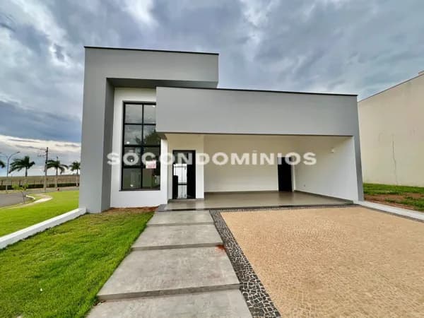 casa térrea no condomínio Park Taquaral
