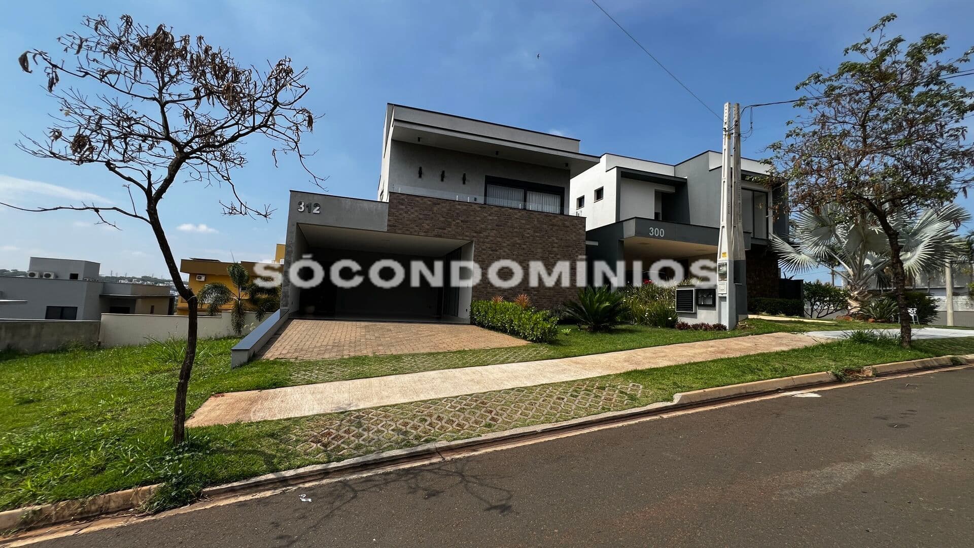 Casa com 4 suítes à venda no Villa Daquila. Condomínio fechado em Piracicaba SP