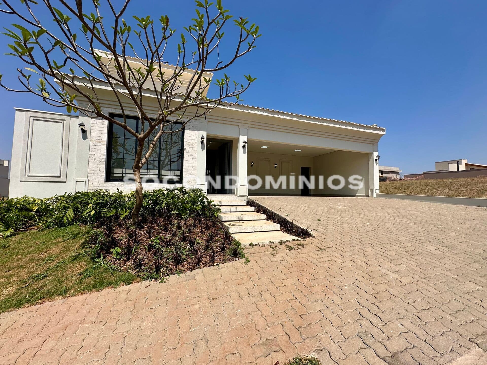 Casa térrea com 3 suítes a venda no condomínio Damha II em Piracicaca/SP