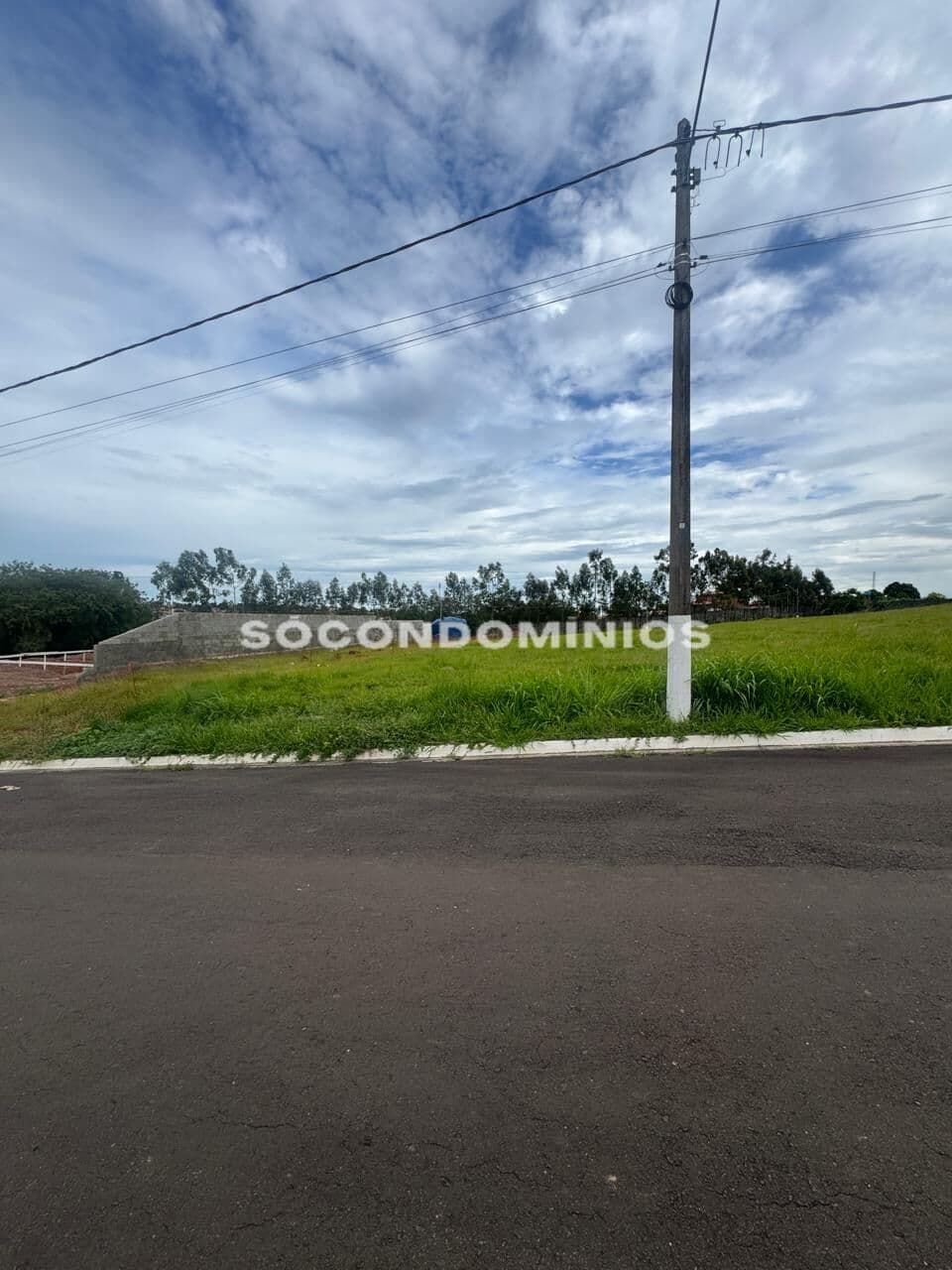 Terreno à venda no Condomínio Park Campestre 2. Condomínio fechado em Piracicaba SP