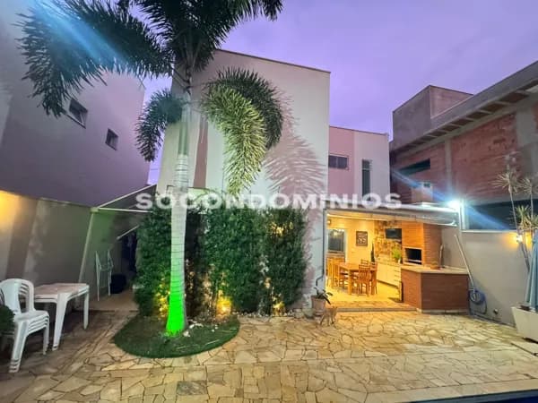 Casa a venda no Convívio São Francisco. Condomínio fechado em Piracicaba SP
