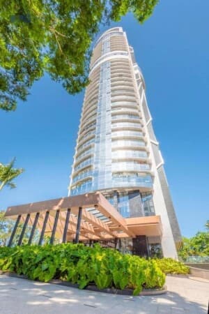 Apartamento Alto Padrão no prédio mais imponente da cidade!
