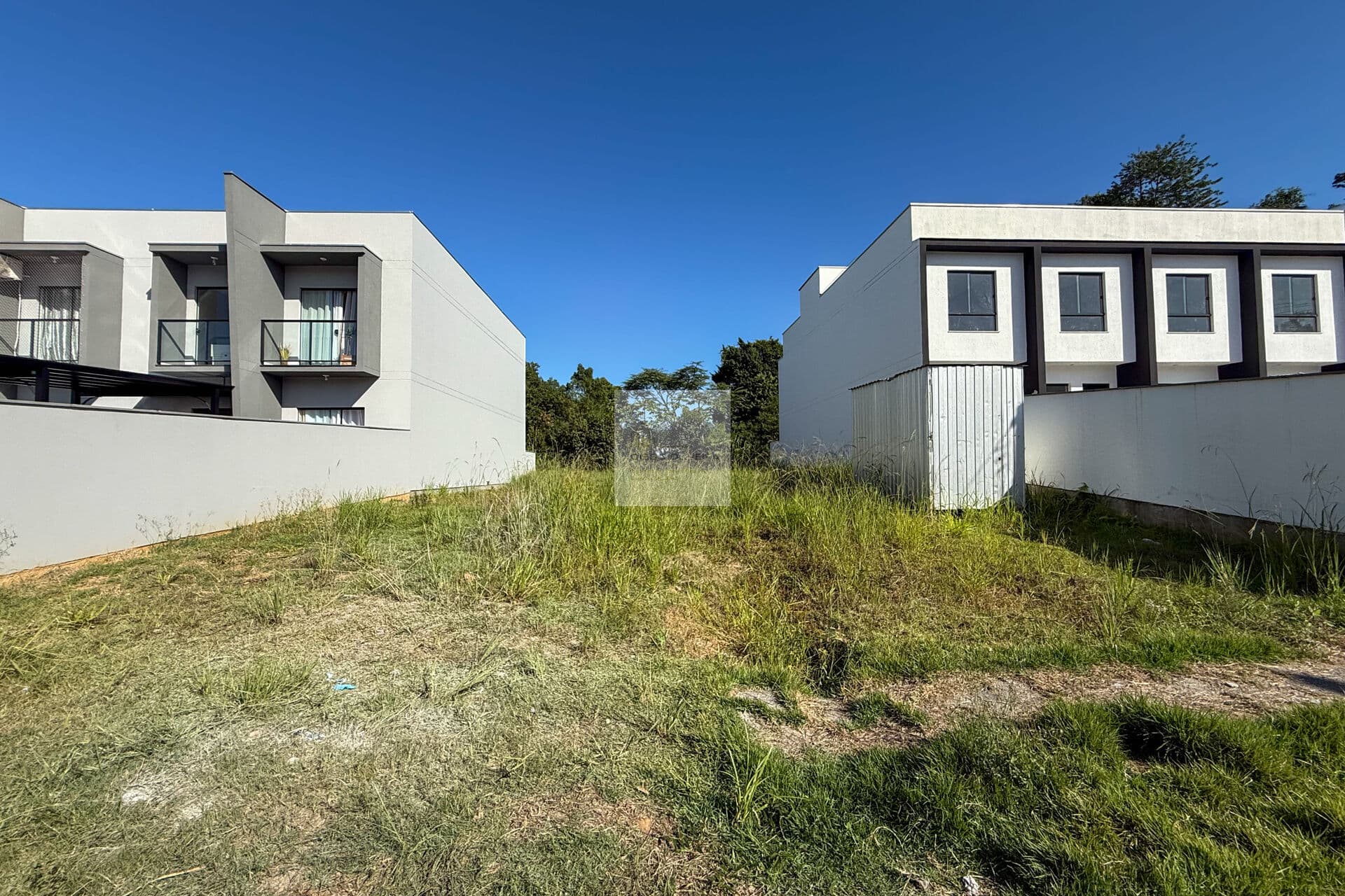 Lindo terreno plano na Fortaleza Alta loteamento Vila Monte Verde