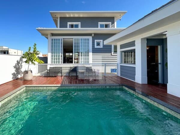 Casa em estilo norte Americano e, Blumenau-SC