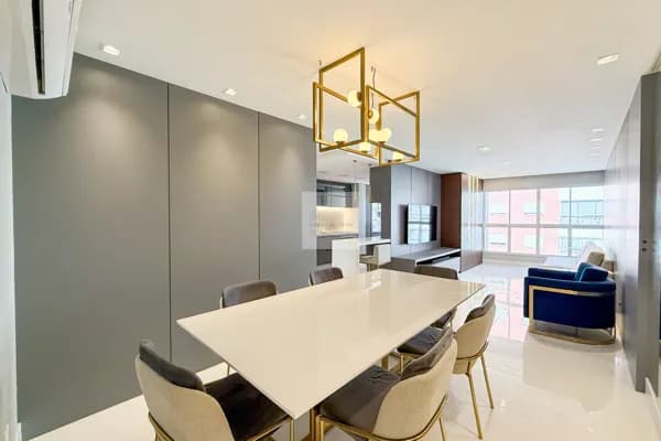 Lindo apartamento mobiliado próximo a vila Germanica !