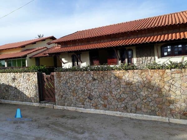 Casa em Condomínio para Venda em Praia Seca Araruama-RJ