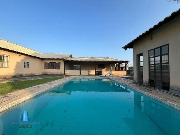 Casa Linear à Venda em Araruama no Bairro Pontinha