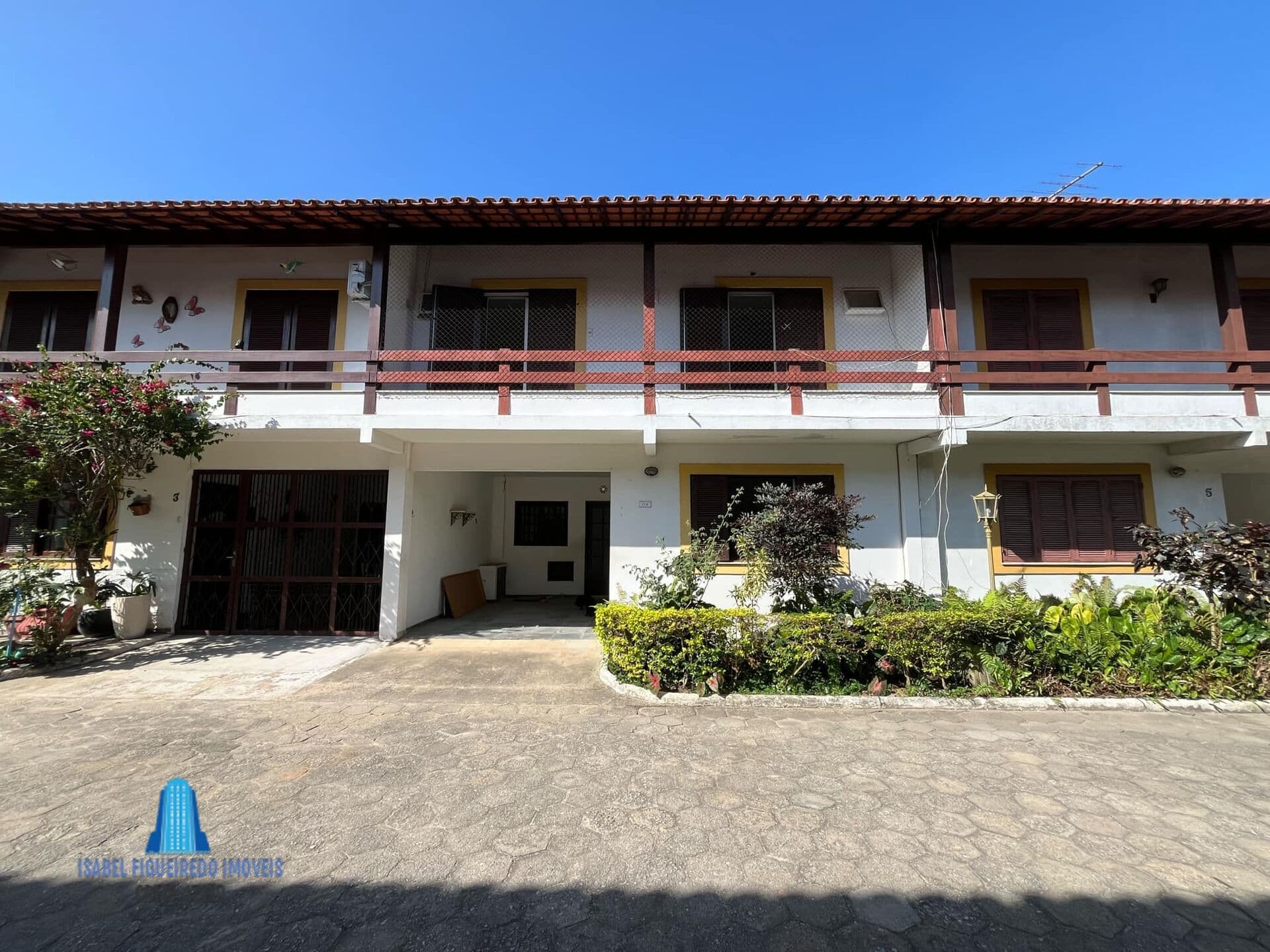 Casa em Condomínio em Pontinha, Araruama/RJ - 200m da lagoa