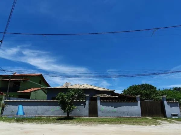 Casa Linear para Venda em Rio do Limão Araruama-RJ