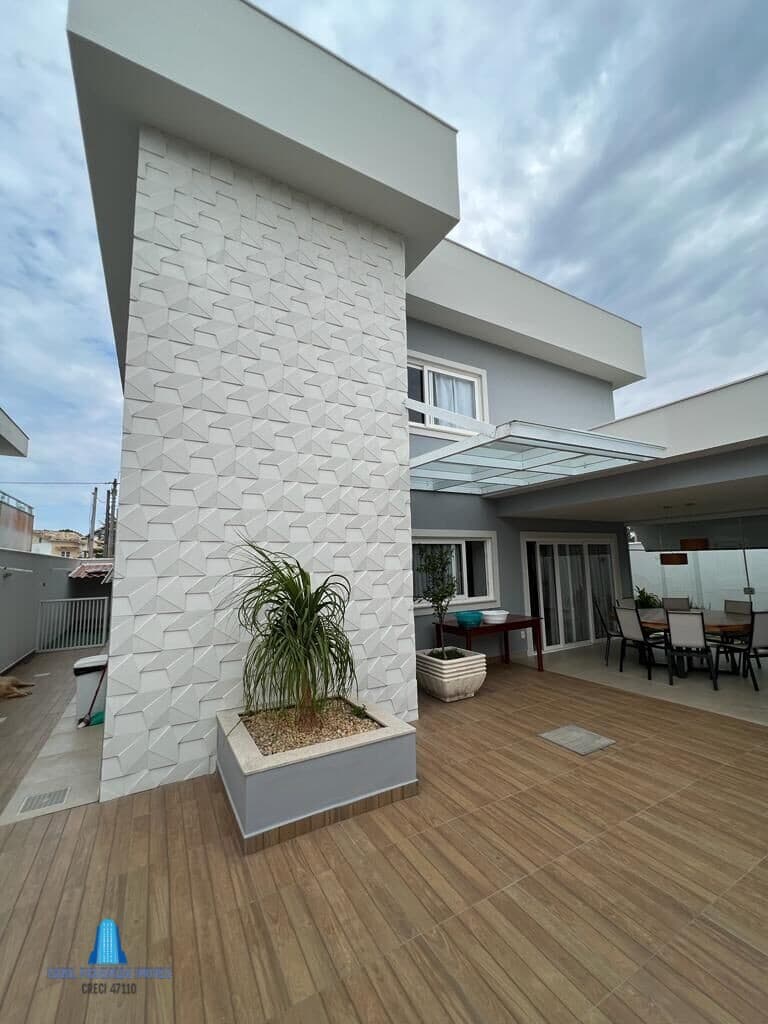 Casa Alto Padrão em Extensão do Bosque, Rio das Ostras/RJ