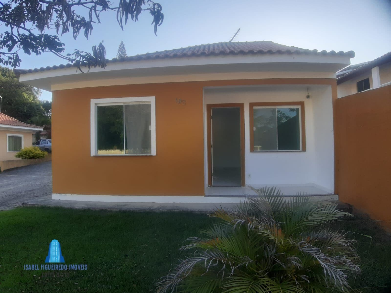 Casa de Condomínio em Araruama - Hospício