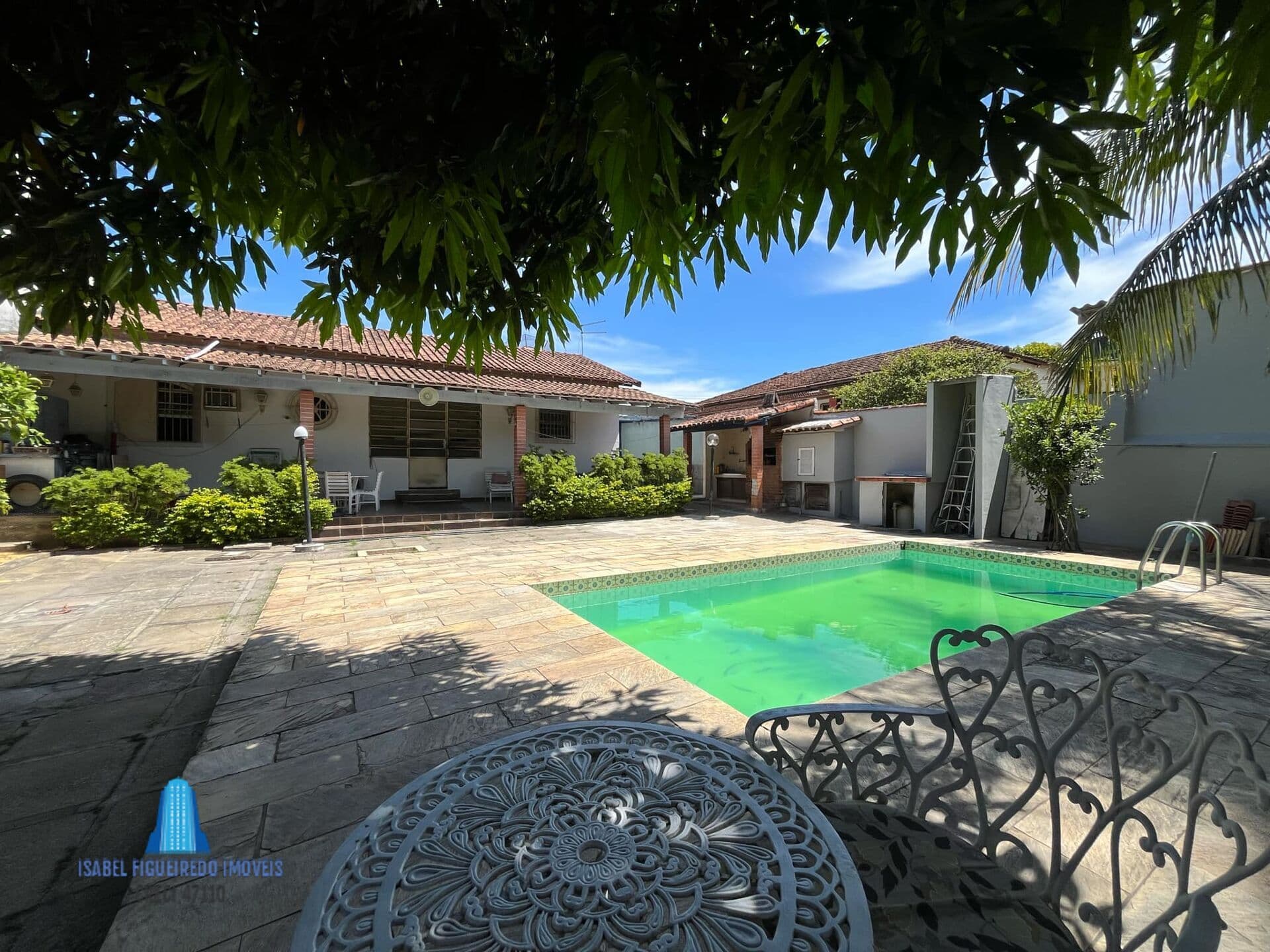 Casa Linear disponível para Venda em Araruama no bairro Coqueiral - 400m da lagoa