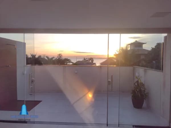 Casa Alto Padrão em Pontinha, Araruama/RJ