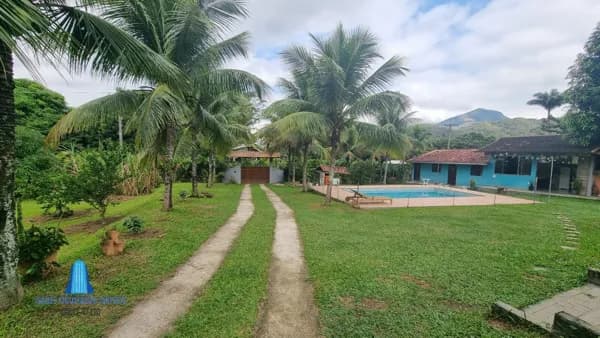Sítio à Venda em Saquarema com 5.000m² de terreno