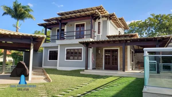 Casa à Venda em Araruama/RJ dentro de Condomínio de Alto Padrão