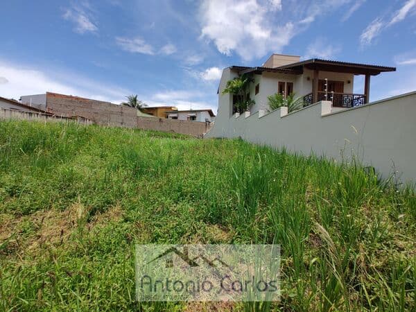 Lote de 346 m2 - Centro de Jaguariúna