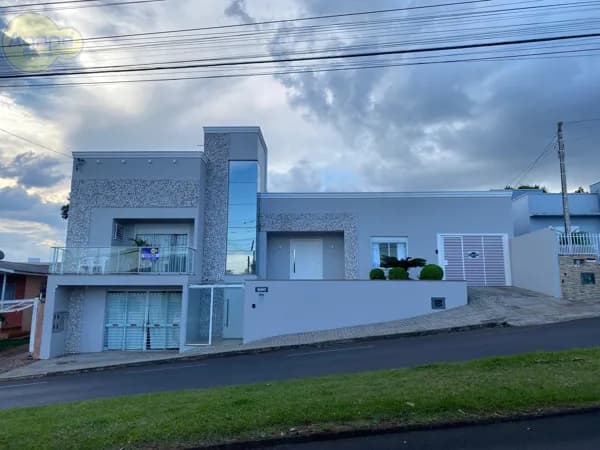 Casa em Xaxim - Centro