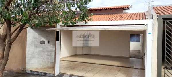 Casa à venda no Residencial Nato Vetorasso