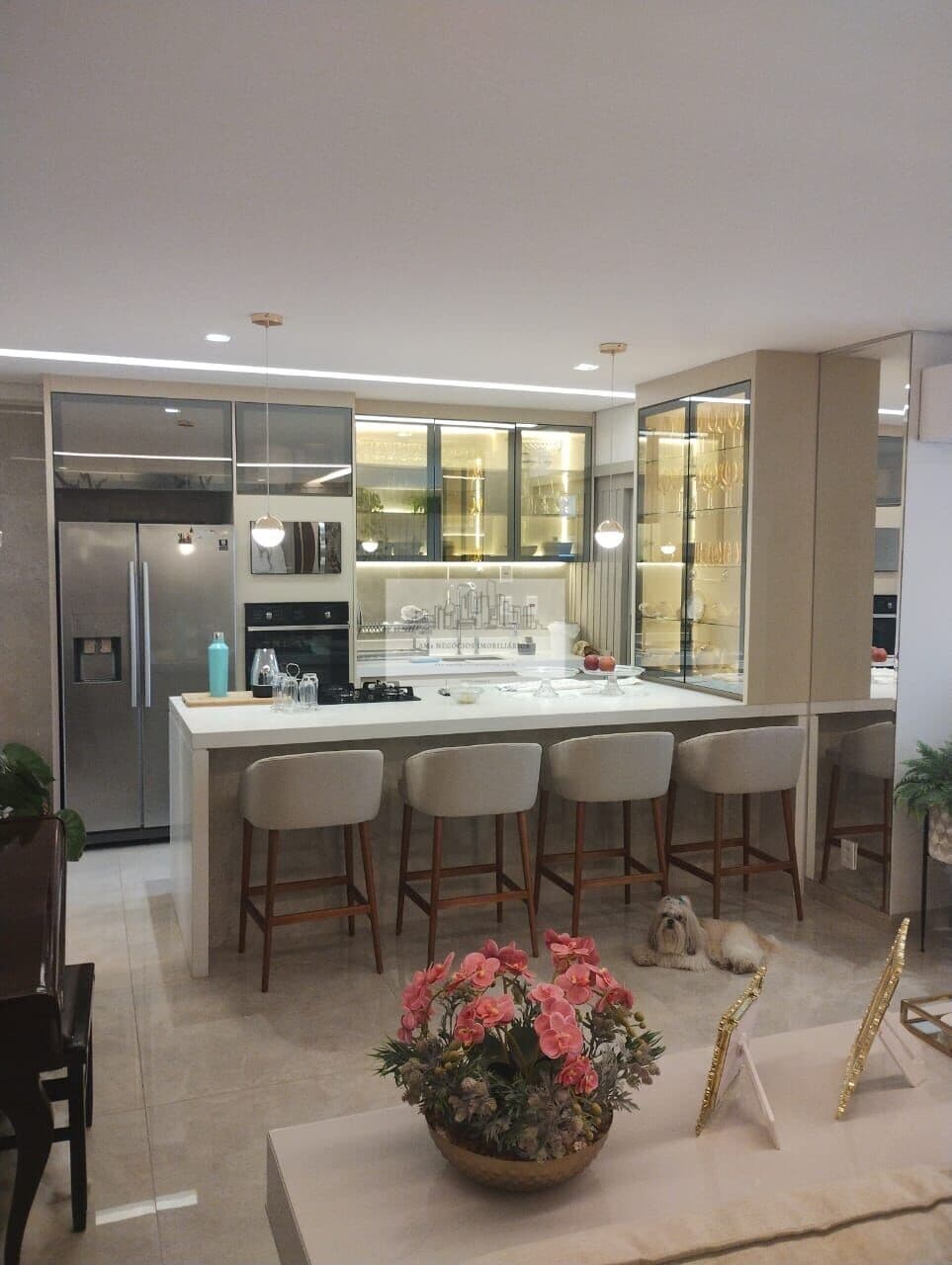 Apartamento Alto Padrão em frente ao Shopping Plaza Avenida